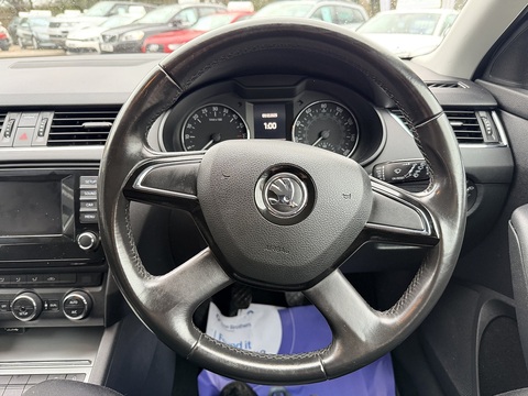 2.0 TDI SE Hatchback 5dr Diesel Manual Euro 5 (s/s) (150 ps)