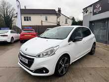 Peugeot 208 BlueHDi GT Line 