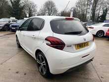 Peugeot 208 BlueHDi GT Line 