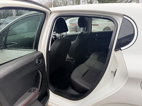 1.6 BlueHDi GT Line Hatchback 5dr Diesel Manual Euro 6 (s/s) (100 ps)