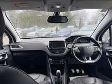 Peugeot 208 BlueHDi GT Line 
