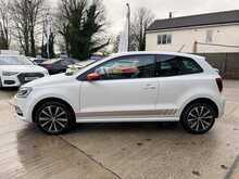 Volkswagen Polo TSI BlueMotion Tech beats 