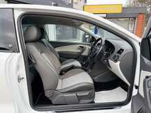 Volkswagen Polo TSI BlueMotion Tech beats 
