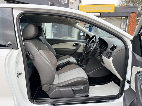 1.2 TSI BlueMotion Tech beats Hatchback 3dr Petrol Manual Euro 6 (s/s) (90 ps)