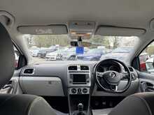 Volkswagen Polo TSI BlueMotion Tech beats 