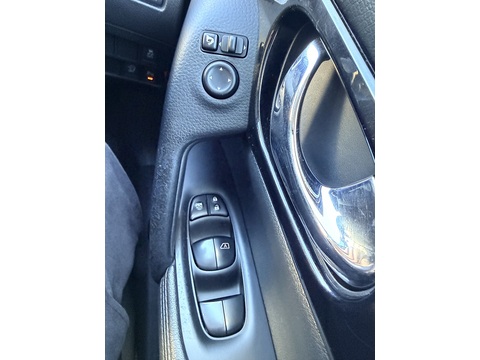 1.5 dCi Tekna SUV 5dr Diesel Manual 2WD Euro 5 (s/s) (110 ps)