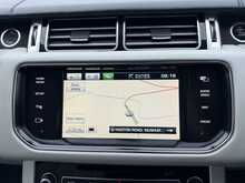 Land Rover Range Rover SD V8 Autobiography 