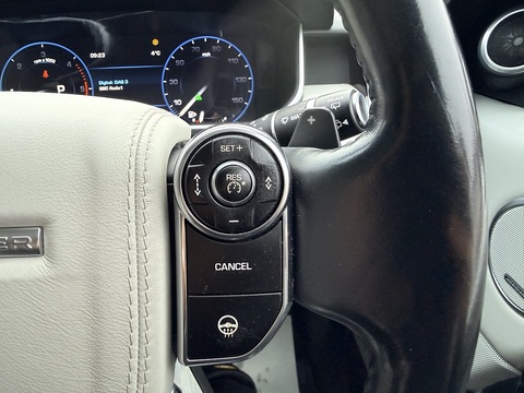 4.4 SD V8 Autobiography SUV 5dr Diesel Auto 4WD Euro 5 (339 ps)