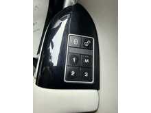 Land Rover Range Rover SD V8 Autobiography 