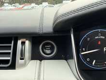 Land Rover Range Rover SD V8 Autobiography 