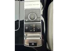 Land Rover Range Rover SD V8 Autobiography 