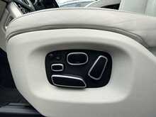 Land Rover Range Rover SD V8 Autobiography 