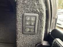 Land Rover Range Rover SD V8 Autobiography 