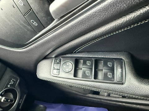 1.5 A180 CDI Sport Hatchback 5dr Diesel Manual Euro 5 (s/s) (109 ps)