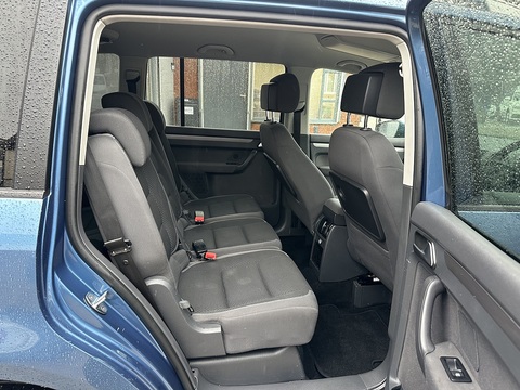 1.6 TDI BlueMotion Tech SE MPV 5dr Diesel DSG Euro 5 (s/s) (105 ps)