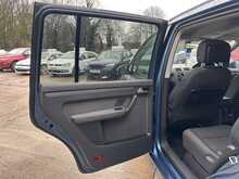 Volkswagen Touran TDI BlueMotion Tech SE 