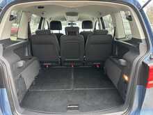 Volkswagen Touran TDI BlueMotion Tech SE 