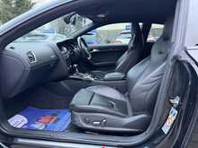 Audi S5 TFSI V6 Black Edition 