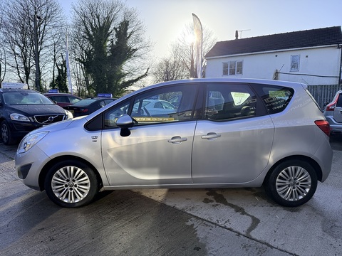 1.4 16V Excite MPV 5dr Petrol Manual Euro 5 (100 ps)