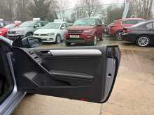 Volkswagen Golf TSI S 