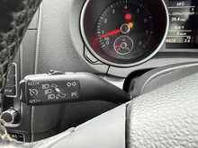 Volkswagen Golf TSI S 