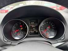 Volkswagen Golf TSI S 
