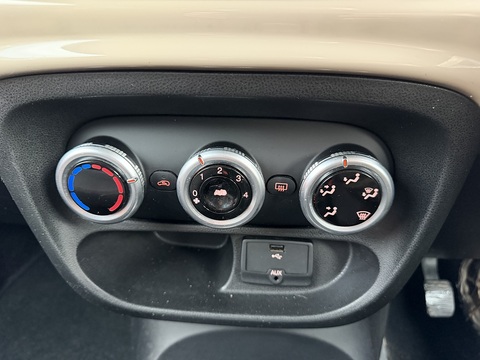 1.4 Trekking MPV 5dr Petrol Manual Euro 6 (95 bhp)