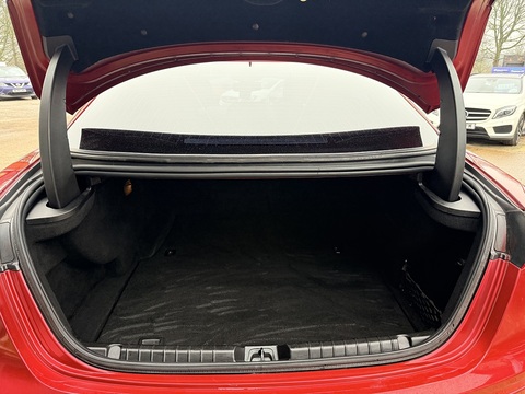 3.0D V6 Saloon 4dr Diesel ZF Euro 5 (s/s) (275 ps)