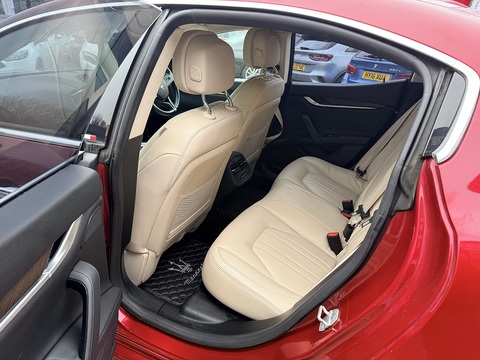 3.0D V6 Saloon 4dr Diesel ZF Euro 5 (s/s) (275 ps)