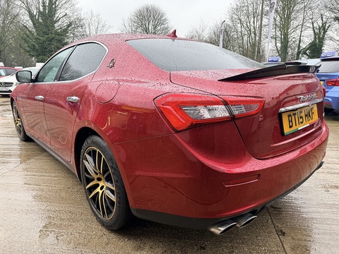 3.0D V6 Saloon 4dr Diesel ZF Euro 5 (s/s) (275 ps)