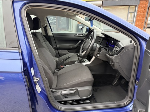 1.0 TSI Life SUV 5dr Petrol Manual Euro 6 (s/s) (95 ps)