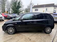Vauxhall Meriva i Design 