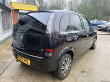 Vauxhall Meriva i Design 