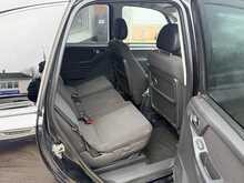 Vauxhall Meriva i Design 