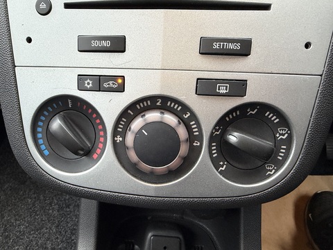 1.2 16V Excite Hatchback 5dr Petrol Manual Euro 5 (A/C) (85 ps)