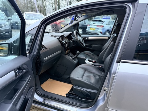 1.9 CDTi Elite MPV 5dr Diesel Manual Euro 4 (120 ps)