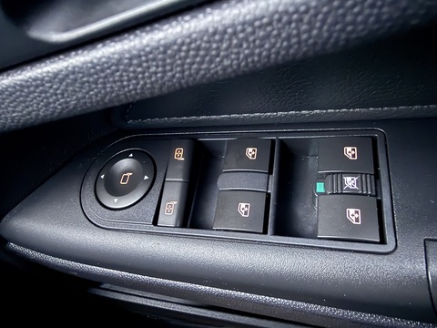 1.9 CDTi Elite MPV 5dr Diesel Manual Euro 4 (120 ps)