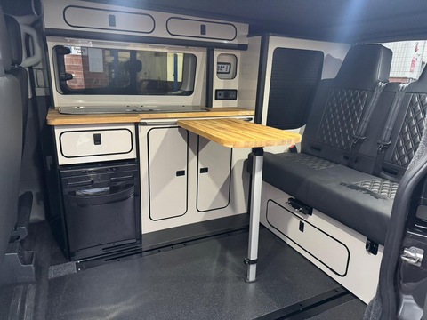 2.0 310 EcoBlue Titanium Minibus Double Cab 5dr Diesel Manual L1 Euro 6 (s/s) (130 ps)