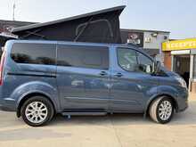 Ford Tourneo Custom 310 EcoBlue Titanium 