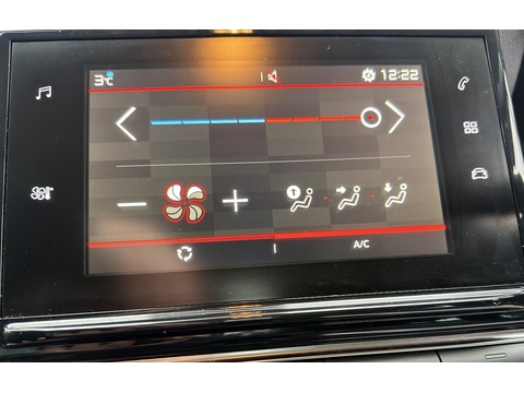 1.2 PureTech Feel SUV 5dr Petrol Manual Euro 6 (82 ps)