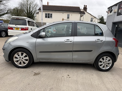 1.3 Zinc Hatchback 5dr Petrol Multimode (136 g/km, 85 bhp)