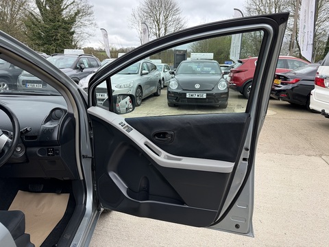 1.3 Zinc Hatchback 5dr Petrol Multimode (136 g/km, 85 bhp)