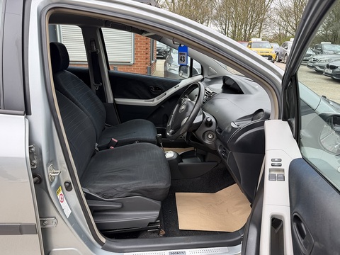 1.3 Zinc Hatchback 5dr Petrol Multimode (136 g/km, 85 bhp)