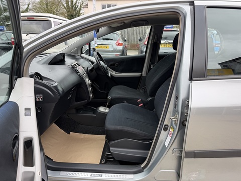 1.3 Zinc Hatchback 5dr Petrol Multimode (136 g/km, 85 bhp)