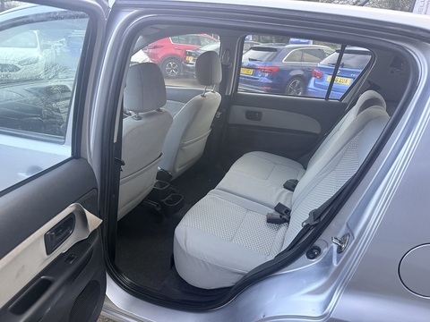 1.3 Xtra Hatchback 5dr Petrol Manual (137 g/km, 86 bhp)
