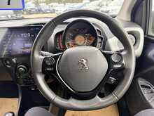 Peugeot 108 VTi PureTech Allure 