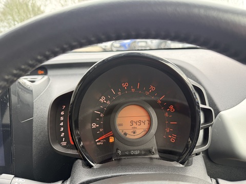 1.2 VTi PureTech Allure Hatchback 5dr Petrol Manual Euro 5 (82 ps)