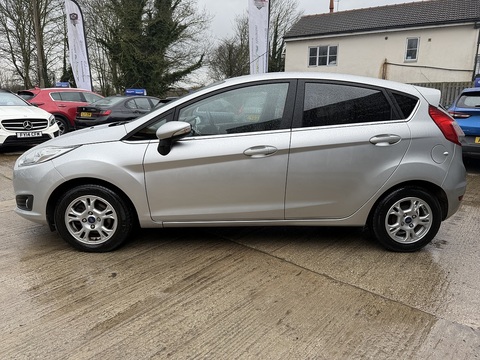 1.5 TDCi ECOnetic Titanium Hatchback 5dr Diesel Manual Euro 6 (s/s) (95 ps)