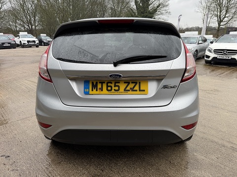 1.5 TDCi ECOnetic Titanium Hatchback 5dr Diesel Manual Euro 6 (s/s) (95 ps)