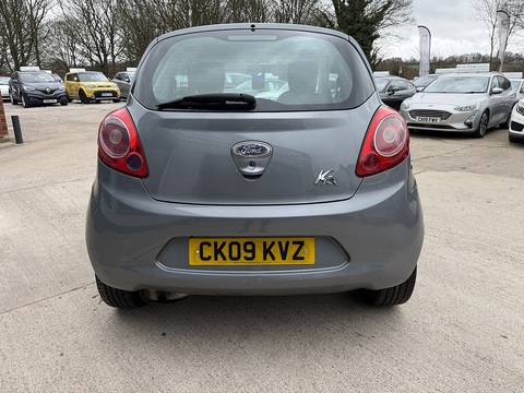 Zetec Hatchback 1.2 Manual Petrol